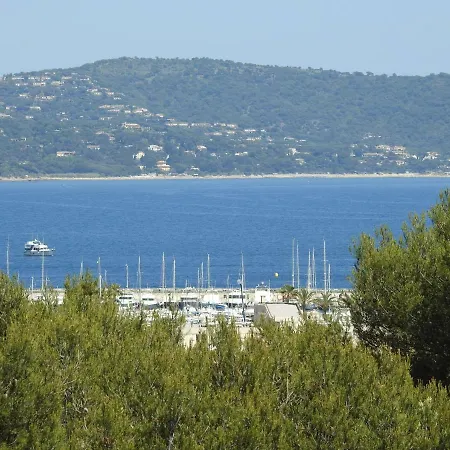 Apartment La Cavale En T5 160m² Cavalaire-sur-Mer